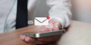 Chăm sóc khách hàng Sunwin qua Email